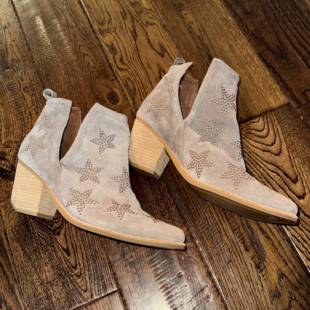 Jeffrey Campbell Beige Star Cutout Ankle Boots